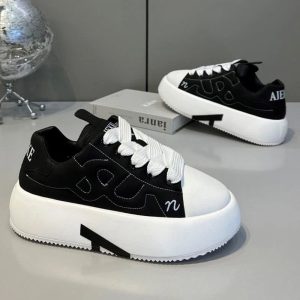 premium Sneaker